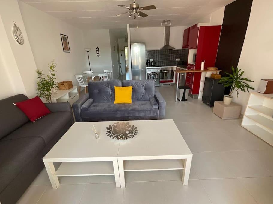 Lindo Apartamento Con Vistas Al Puerto Mistral Емпуріабрава Екстер'єр фото