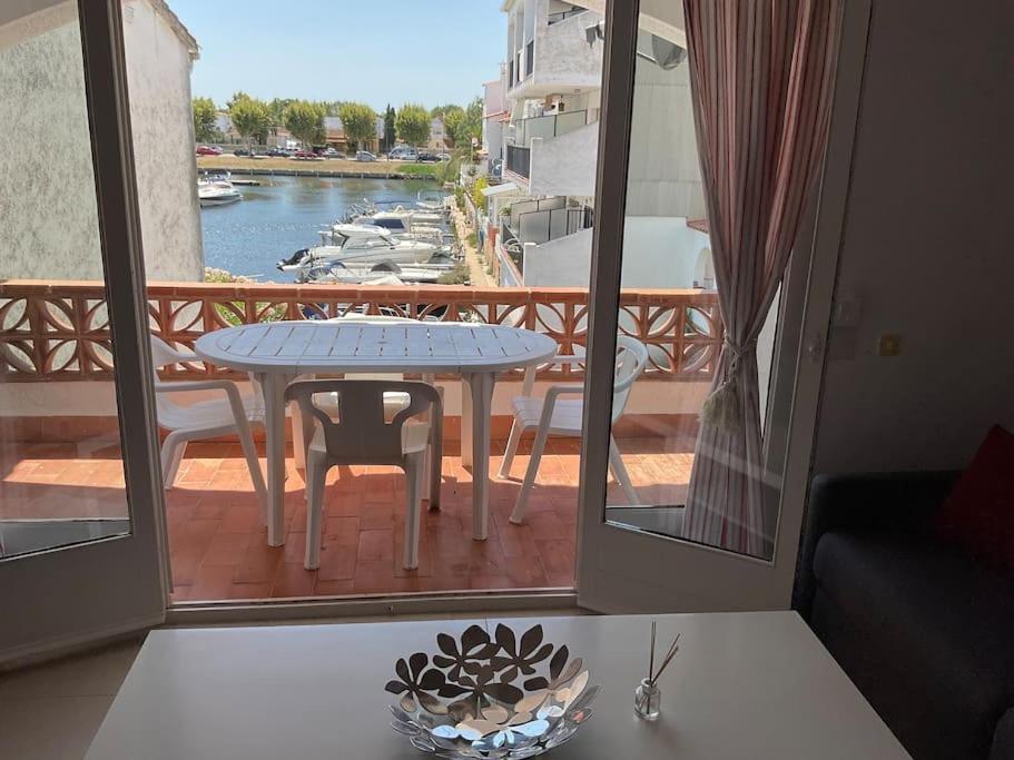Lindo Apartamento Con Vistas Al Puerto Mistral Емпуріабрава Екстер'єр фото